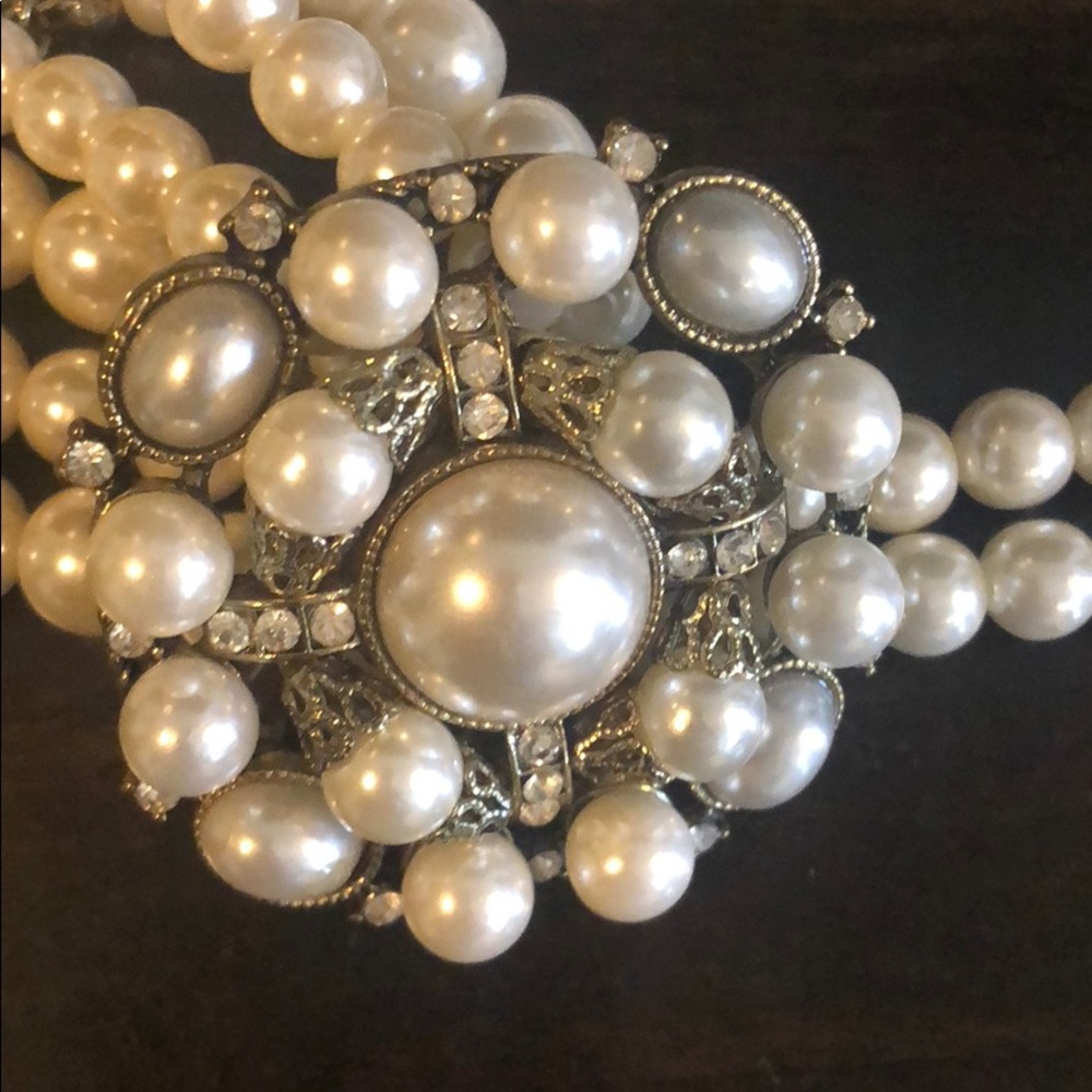 Meet your Posher, Laurie